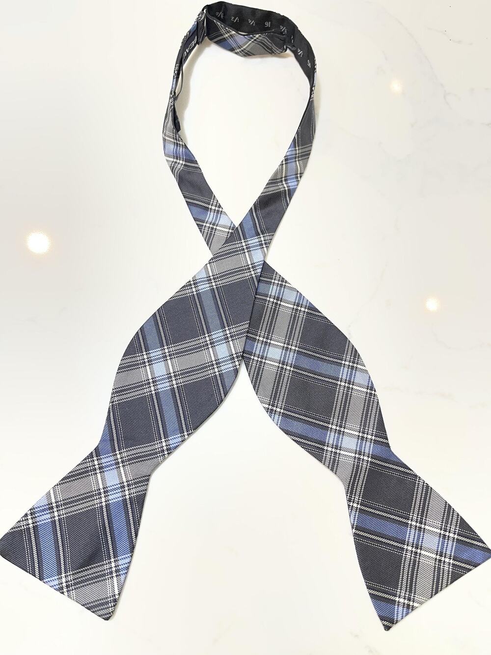 VTG Beau Brummel Bow Tie Mens One Size Gray Silk Self-Tie Hand Made Formal Plaid